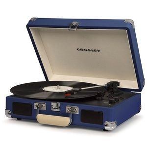 Crosley Cruiser Bluetooth Suitcase Turntable